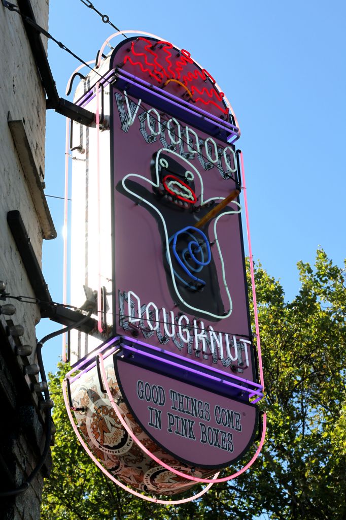 Voodoo Doughnut Shop, Austin, Texas © Erica Schroeder | Dreamstime