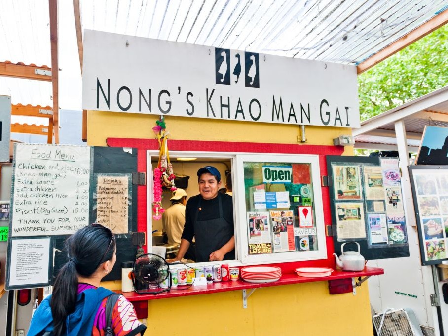 Nong's Khao Man Gai Food Truck, Portland, Oregon © John | Flickr