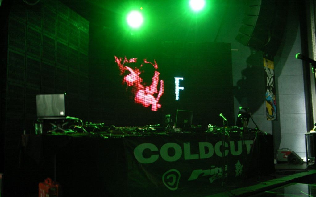 Coldcut's State at Answer, Gangnam, Seoul © JaeHun Lee | Flickr