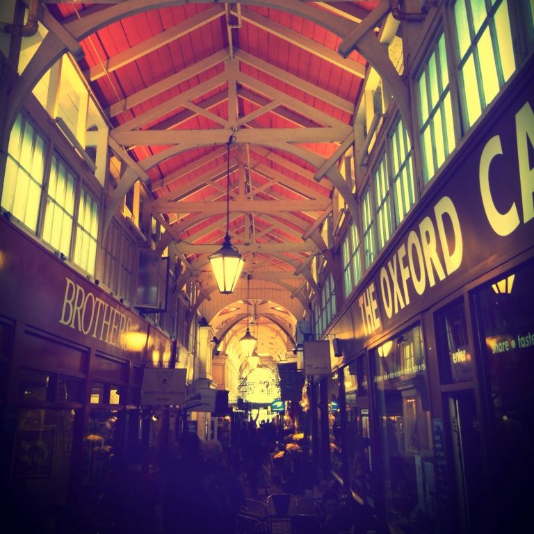 Oxford Covered Market, England © Thomas Redfern | Dreamstime 45517083