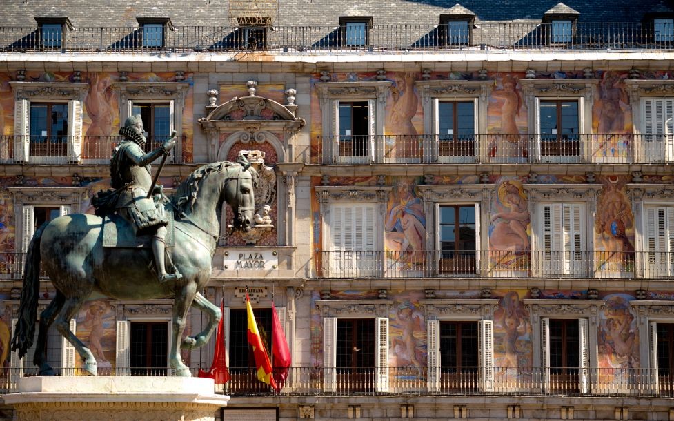 Plaza Mayor, Madrid, Spain © Chrishowey | Dreamstime 51450508
