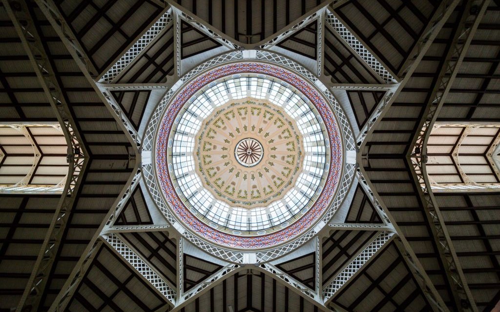 Mercado Central, Valencia, Spain © Giuseppe Tarallo | Dreamstime 38923763