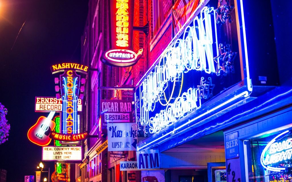 Lower Broadway, Nashville, Tennessee © Sean Pavone | Dreamstime
