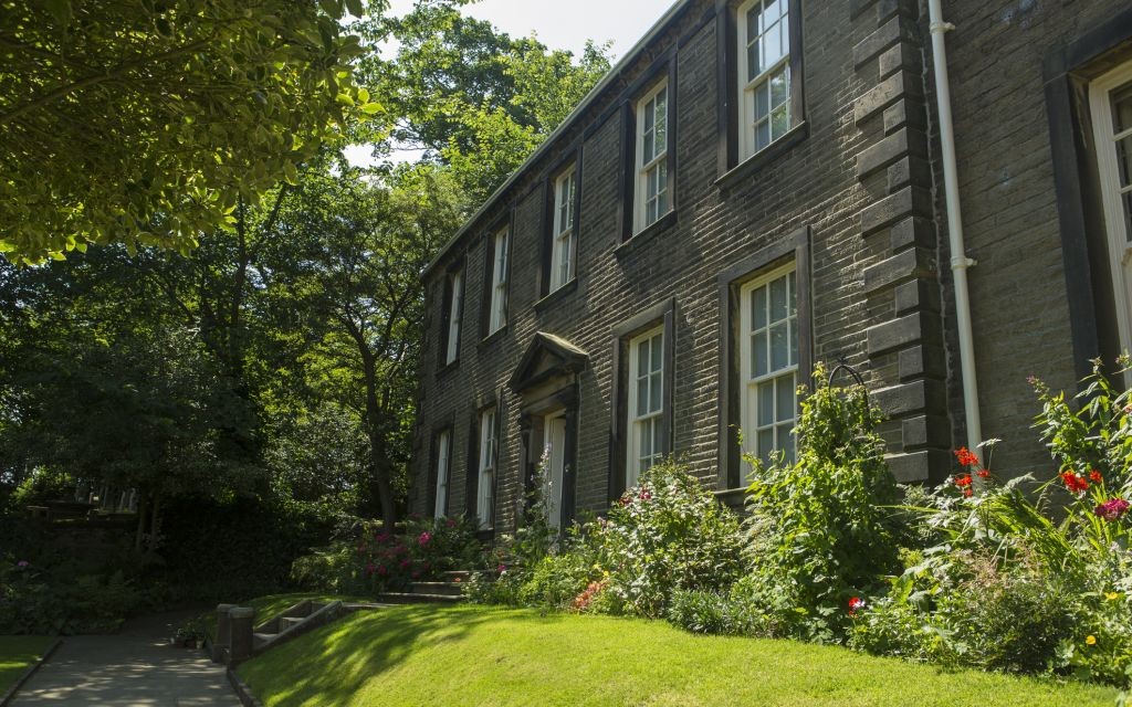 Bronte Parsonage Museum, West Yorkshire, United Kingdom © Steve Morris | Dreamstime 42855303